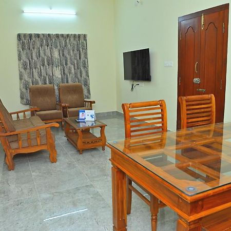 Live Inn Jp Nagar Tiruchirappalli Kültér fotó